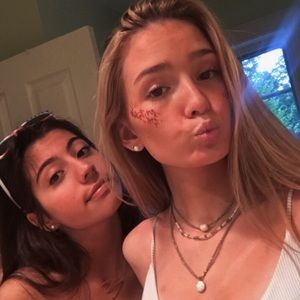 Meet your Posher, Sydney